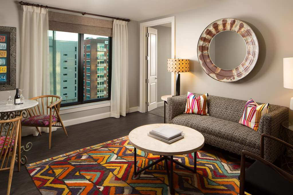 Hotel Zaza Houston Memorial City Зручності фото